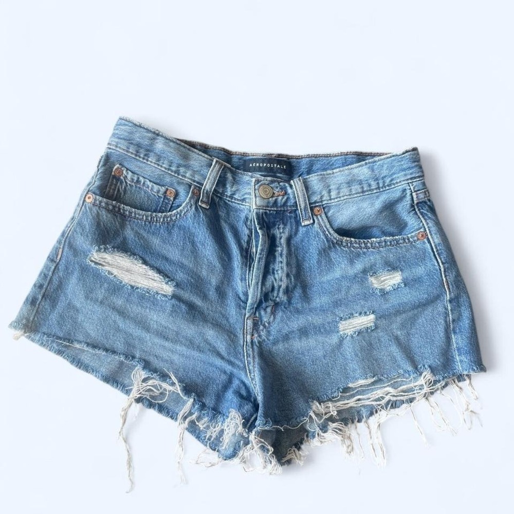 Aeropostale blue denim mini boyfriend distressed shorts size 6